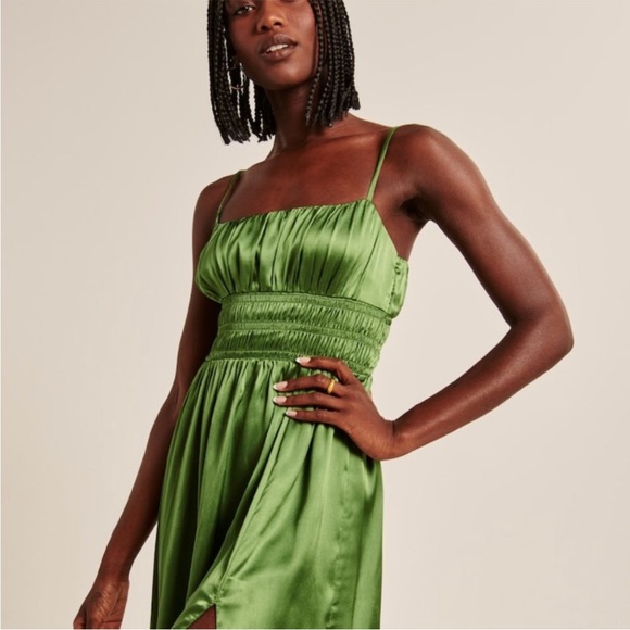 Green Satin Abercrombie Maxi Dress ♡ - Picture 3 of 5